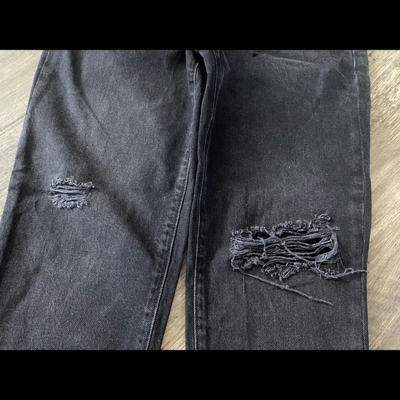 NWT Free People Black Jeans with distressing - Picture 3 of 4